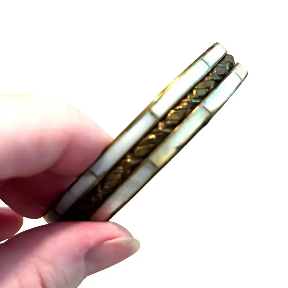 Vintage bangle bracelet Boho festival style brass & Mother of Pearl inlay 80s - Picture 5 of 7